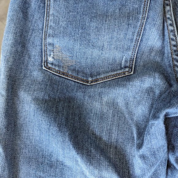 #195 WHBM Girlfriend Style Jeans- metallic thread at factory distressed areas - Picture 6 of 6
